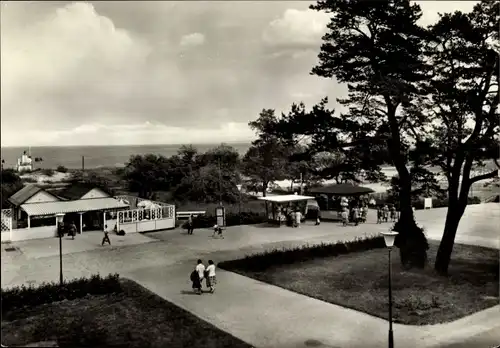 Ak Ostseebad Heringsdorf auf Usedom, Teilansicht, Promenade