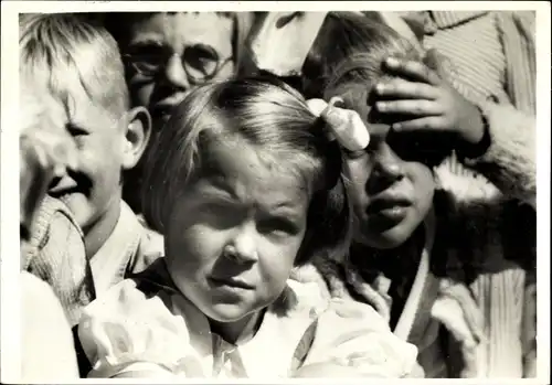 Ak Prinzessin Irene, Niederländisches Königshaus, Soestdijk 1945