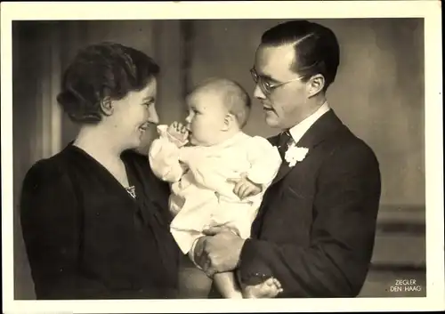 Ak Prinzessin Juliana der Niederlande, Prinz Bernhard, Prinzessin Beatrix, 1938