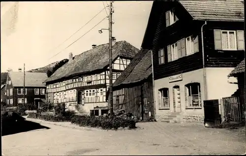 Ak Albrechts Suhl in Thüringen, Teilansicht, Fachwerkhaus