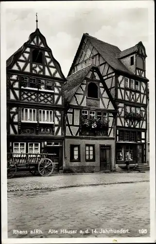 Ak Rhens am Rhein, Alte Häuser aus dem 14. Jahrhundert