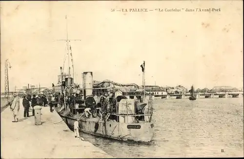 Ak La Rochelle Charente Maritime, La Pallice, Le Coutelas dans l'Avant Port