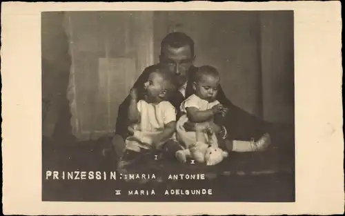 Foto Ak Prinzessin Maria Antonia und Maria Adelgunde von Hohenzollern-Sigmaringen, 1922