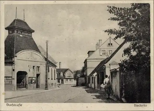 Ak Biederitz in Sachsen Anhalt, Dorfstraße