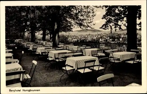 Ak Löbau in Sachsen, Löbauer Berg, Berghotel Honigbrunnen, Terrasse