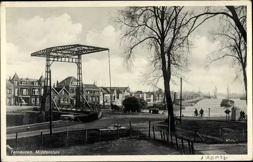 Ak Terneuzen Zeeland Niederlande, Middensluis, Fluss, Schiffe, Brücke