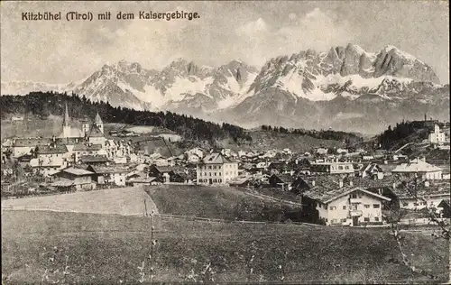 Ak Kitzbühel in Tirol, Gesamtansicht mit dem Kaisergebirge