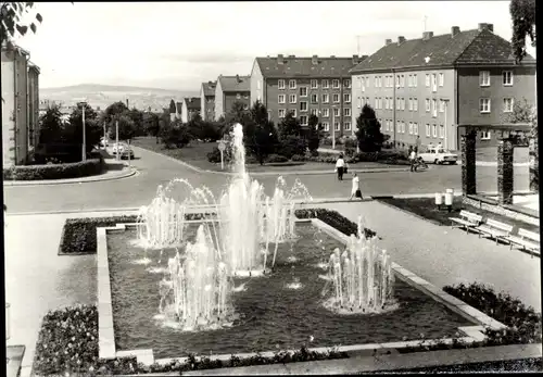 Ak Reichenbach im Vogtland, Blick vom Wasserturm zur Leninstraße, Wasserspiel