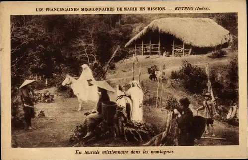 Ak Kutung Indien, Franciscaines Missionnaires, En Tournée dans les Montagnes