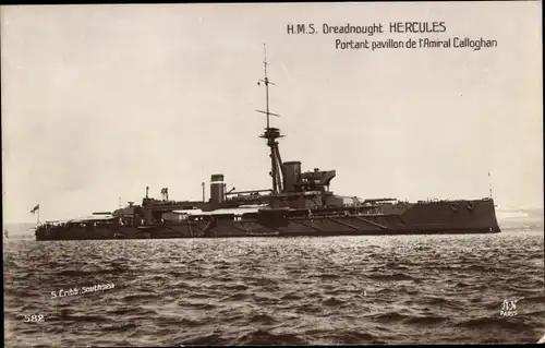 Ak Britisches Kriegsschiff, HMS Hercules, Dreadnought, portant pavillon de l'amiral Calloghan