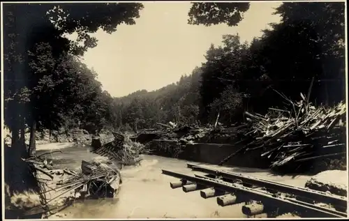 Foto Ak Bad Gottleuba in Sachsen, Hochwasserschäden, Bahnstrecke, Haustrümmer, 1927