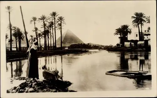 Ak Cairo Kairo Ägypten, Flood Time near Pyarmids, Pyramiden, Palmen