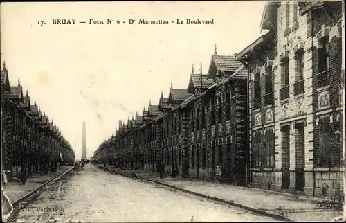 Ak Bruay Pas de Calais, Fosse No 6, D'Marmottan, Le Boulevard