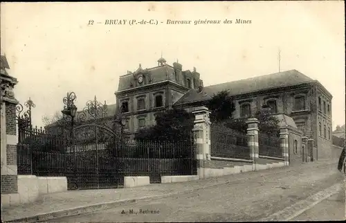 Ak Bruay en Artois Pas de Calais, Bureaux generaux des Mines