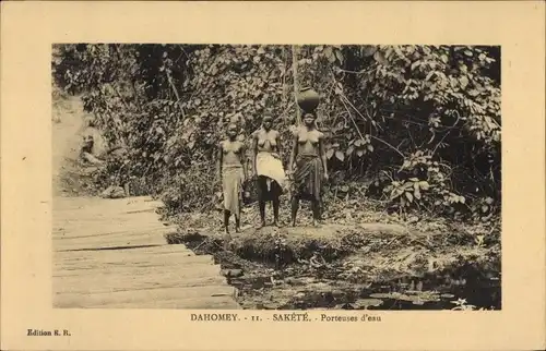 Ak Dahomey Benin, Sakete, Porteuses d'eau