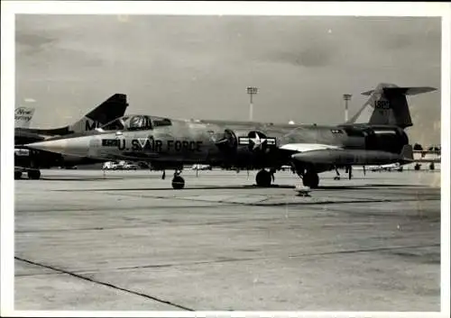 Foto US Air Force, 1323, Lockheed F 104