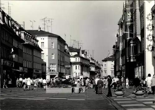 Ak Zeitz im Burgenlandkreis, Straßenansicht, Fußgängerzone