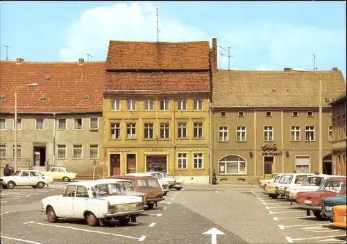 Ak Bad Belzig in der Mark, Markt, Autos