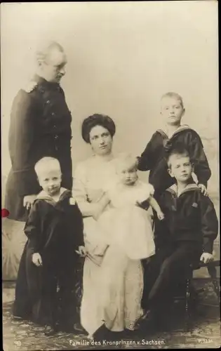 Ak Kronprinz von Sachsen, Friedrich August III., Prinzessin Luise von Österreich Toskana, Prinzen