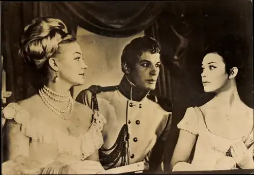 Ak Schauspieler Ludmilla Saweljewa, Irina Skobzewa, Wassili Lanowoi, Krieg und Frieden