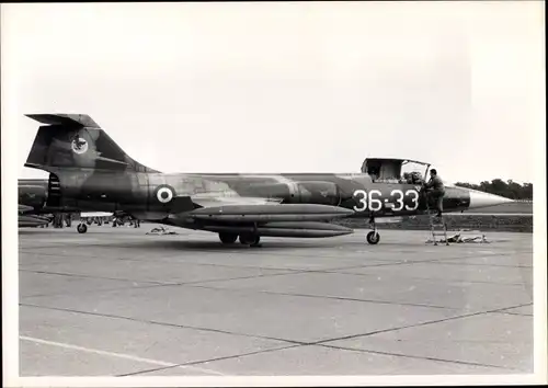Foto Italienisches Militärflugzeug, Lockheed F 104, 36 33
