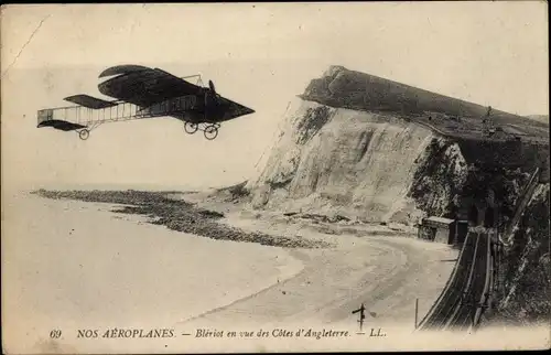 Ak Nos Aéroplanes, Blériot en vue des Côtes d'Angleterre, Flugzeug überquert den Ärmelkanal