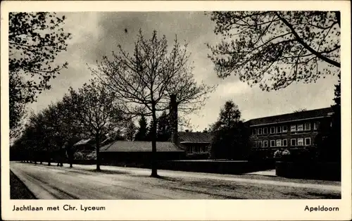 Ak Apeldoorn Gelderland, Jachtlaan met Chr. Lyceum