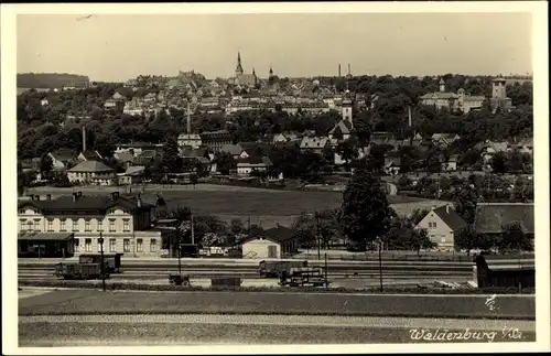 Foto Ak  Waldenburg in Sachsen, Panorama, Bahnhof