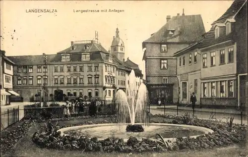 Ak Bad Langensalza in Thüringen, Langestraße mit Anlagen, Springbrunnen