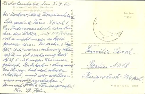 Ak Storkow in der Mark, Fischereischule Hubertushöhe, Blick durch Metalltor