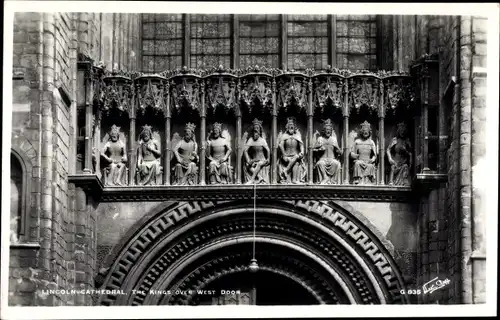 Ak Lincoln Lincolnshire England, Cathedral, The Kings over West Door