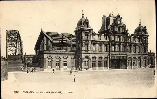 Ak Calais Pas de Calais, La Gare