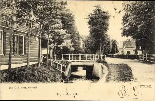 Ak Twisk Nordholland Niederlande, Straßenpartie, Kanal