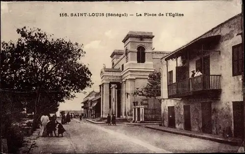 Ak Saint Louis Senegal, La Place de l'Eglise