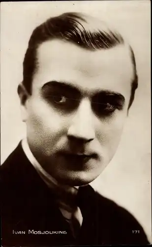 Ak Schauspieler Ivan Mosjoukine, Iwan Iljitsch Mosschuchin, Portrait, Krawatte