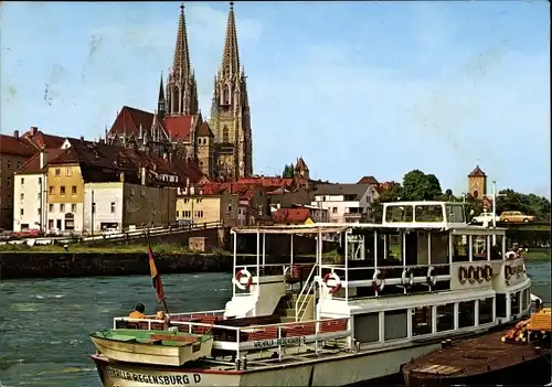 Ak Regensburg an der Donau Oberpfalz, Donauhafen mit Blick auf Dom St. Peter