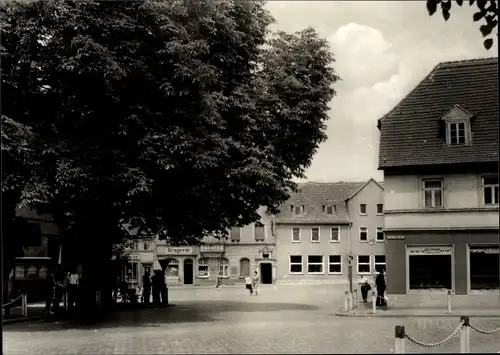 Ak Hohenmölsen im Burgenlandkreis, Blick zum Marktplatz, Drogerie