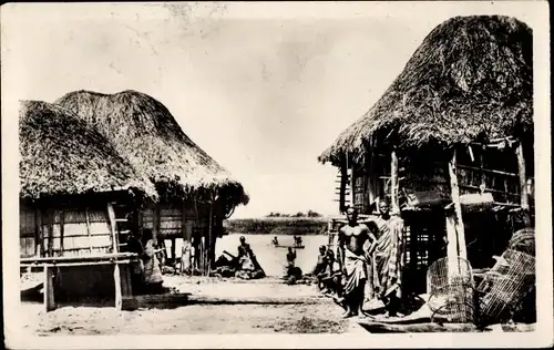 Ak Dahomey Benin, Villafe sur le bord de la lagune