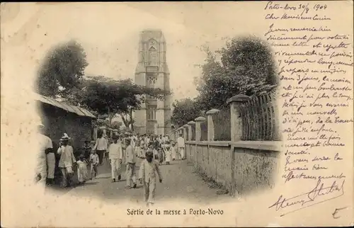 Ak Porto Novo Dahomey Benin, Sortie de la messe