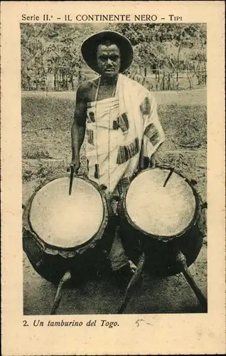 Ak Togo, Un tamburino, Afrikaner, Trommel