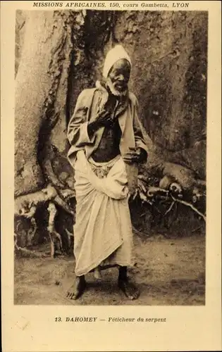 Ak Dahomey Benin, Feticheur du serpent, Schlangenbeschwörer