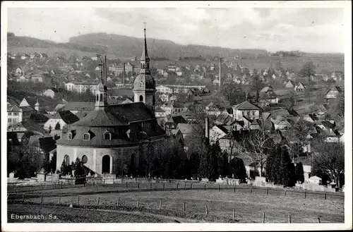Ak Ebersbach in Sachsen, Blick auf den Ort mit Kirche