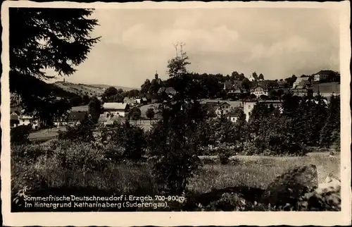 Ak Deutschneudorf im Erzgebirge, Panorama mit Katharinaberg