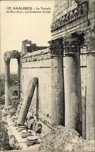 Ak Baalbek Libanon, Le Temple de Bacchus, La Colonne brisee