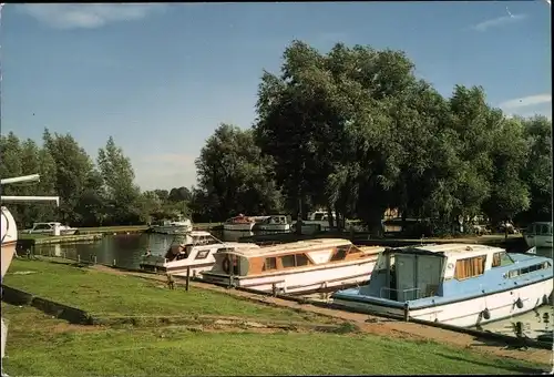 Ak Loddon Norfolk England, Quay & Mooring Basin, Hausboote