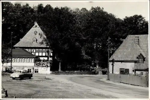 Foto Ak Annaberg Buchholz im Erzgebirge, Straßenparti, Fachwerkhaus