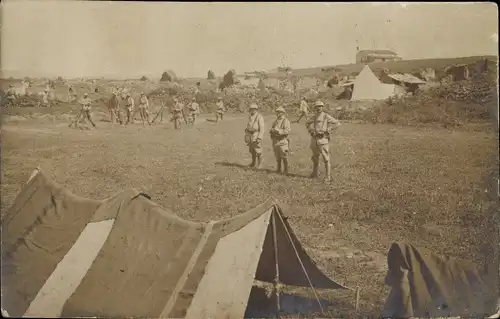 Foto Ak Französische Soldaten, Zeltlager
