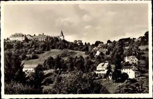 Ak Kronenburg Dahlem in der Eifel, Blick auf den Ort, Schloss, Häuser