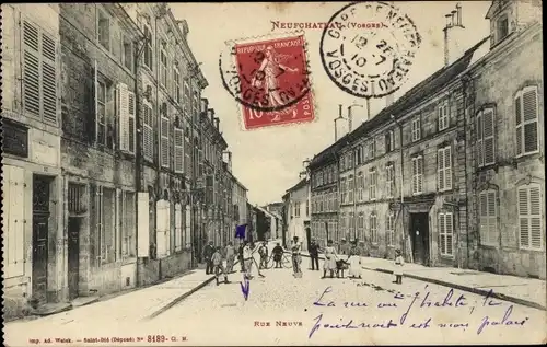 Ak Neufchâteau Lothringen Vosges, Rue Neuve