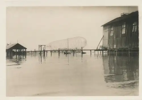 Sammelbild Zeppelin-Weltfahrten Bild 16 Vorkriegs-Luftschiffe, LZ 6 im Bau 1909